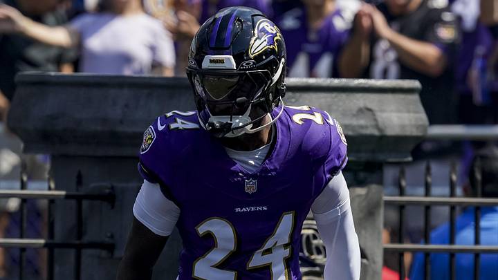 Sep 14, 2025; Baltimore, Maryland, USA; Baltimore Ravens safety Malaki Starks (24) before the game against the Cleveland Browns at M&T Bank Stadium. Mandatory Credit: Mitch Stringer-Imagn Images Sep 14, 2025; Baltimore, Maryland, USA; Baltimore Ravens safety Malaki Starks (24) before the game against the Cleveland Browns at M&T Bank Stadium. Mandatory Credit: Mitch Stringer-Imagn Images