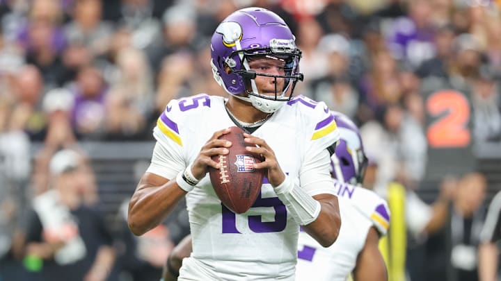Minnesota Vikings v Las Vegas Raiders