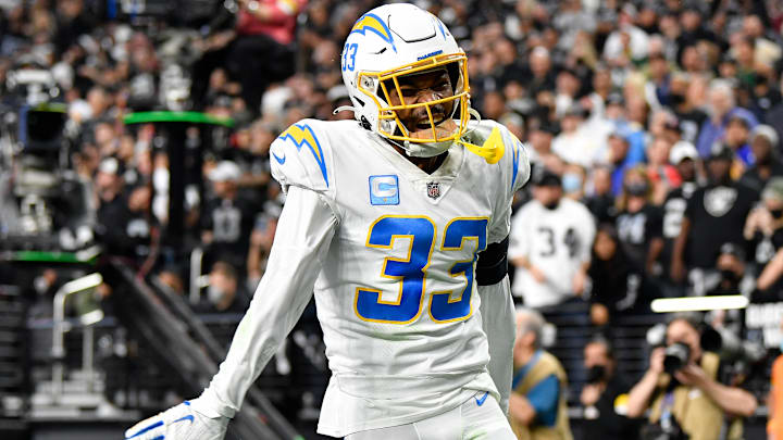 Los Angeles Chargers v Las Vegas Raiders