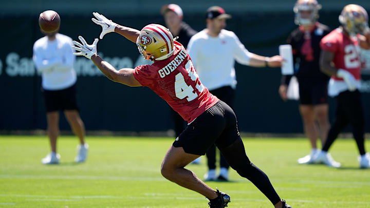 San Francisco 49ers running back Isaac Guerendo (49)