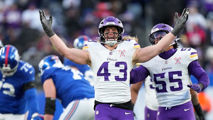 Dec 21, 2025; East Rutherford, New Jersey, USA; Minnesota Vikings outside linebacker Andrew van Ginkel (43) reacts after a tackle against the New York Giants during the second half at MetLife Stadium. Mandatory Credit: Robert Deutsch-Imagn Images