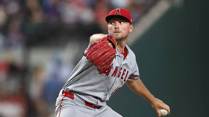 Los Angeles Angels v Texas Rangers