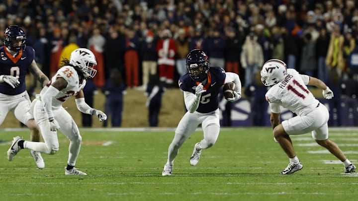 Virginia Cavaliers wide receiver Kameron Courtney