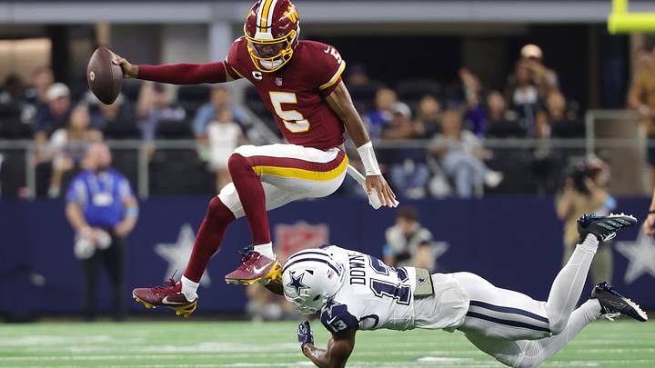 Commanders quarterback Jayden Daniels showed off his escapability against the Cowboys until dislocating his left elbow just before halftime. Commanders quarterback Jayden Daniels showed off his escapability against the Cowboys until dislocating his left elbow just before halftime.