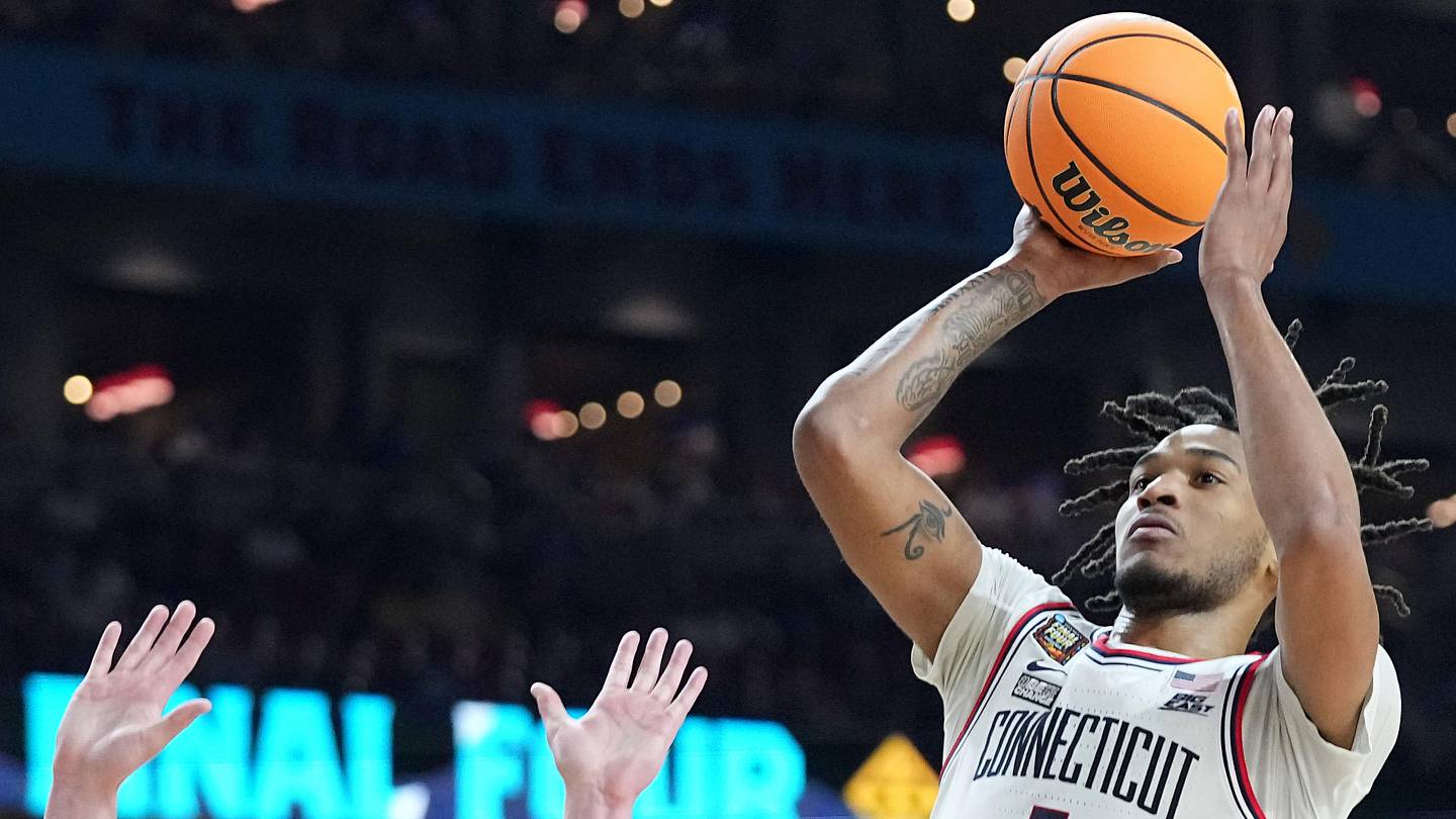 NBA Mock Draft: Houston Rockets Strengthen Rising Backcourt with ...