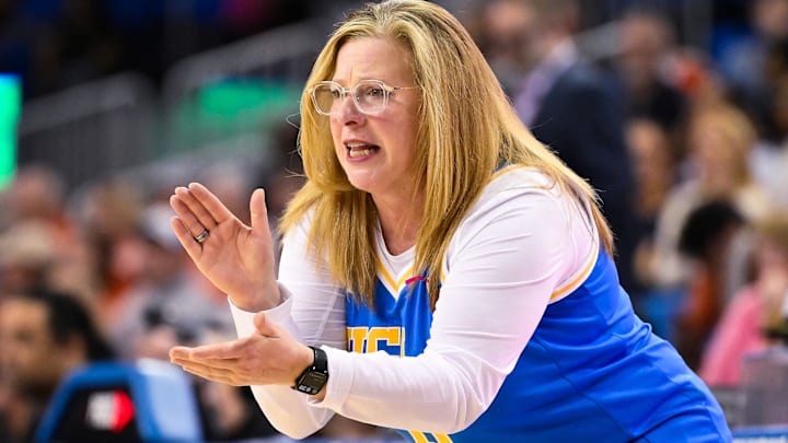Feb 20, 2025; Los Angeles, California, USA; UCLA Bruins head coach Cori Close during the first quarter during an NCAA basketball game against the Illinois Fighting Illini at Pauley Pavilion presented by Wescom. Mandatory Credit: Robert Hanashiro-Imagn Images