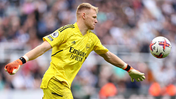 Der FC Arsenal hat mit Aaron Ramsdale verlängert Der FC Arsenal hat mit Aaron Ramsdale verlängert