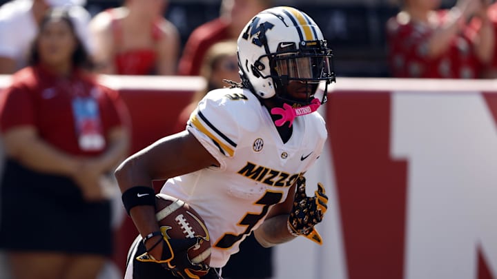 Missouri Tigers wide receiver Luther Burden III during warm ups at Bryant-Denny Stadium.