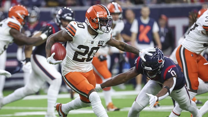 Cleveland Browns, Pierre Strong Jr.