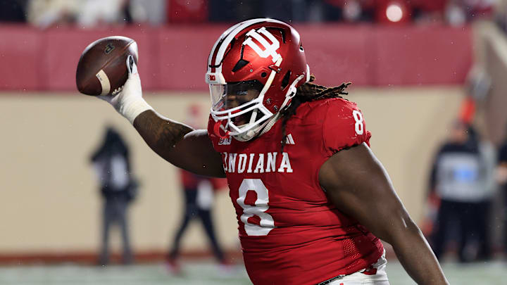 Indiana Hoosiers defensive tackle C.J. West