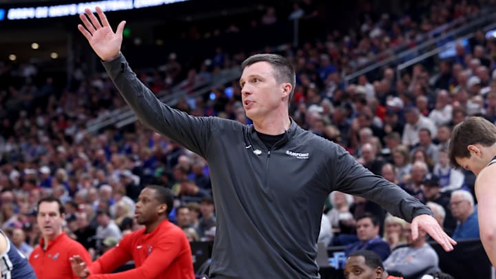 Bucky McMillan coaches Samford during the first half of a matchup against Kansas in the first round of the 2024 NCAA tournament.