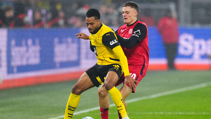 Almugera Kabar denkt an einen BVB-Abschied