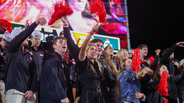 Nov 16, 2024; Athens, Georgia, USA; Georgia Bulldogs fans in the stands against the Tennessee Volunteers in the fourth quarter at Sanford Stadium. Mandatory Credit: Brett Davis-Imagn Images
Nov 16, 2024; Athens, Georgia, USA; Georgia Bulldogs fans in the stands against the Tennessee Volunteers in the fourth quarter at Sanford Stadium. Mandatory Credit: Brett Davis-Imagn Images