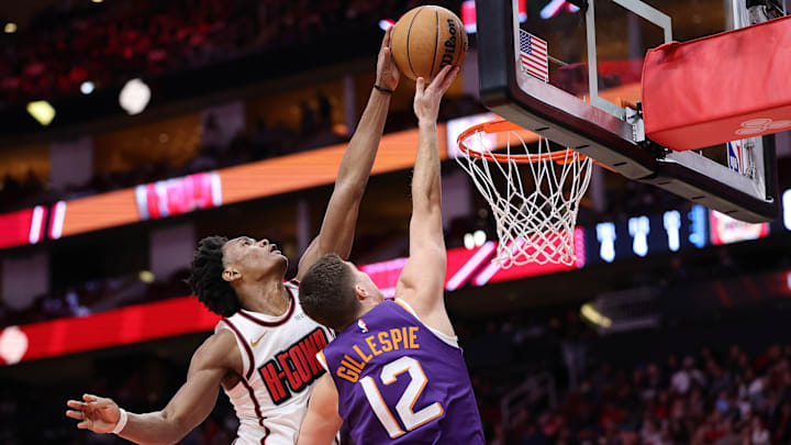 Phoenix Suns v Houston Rockets