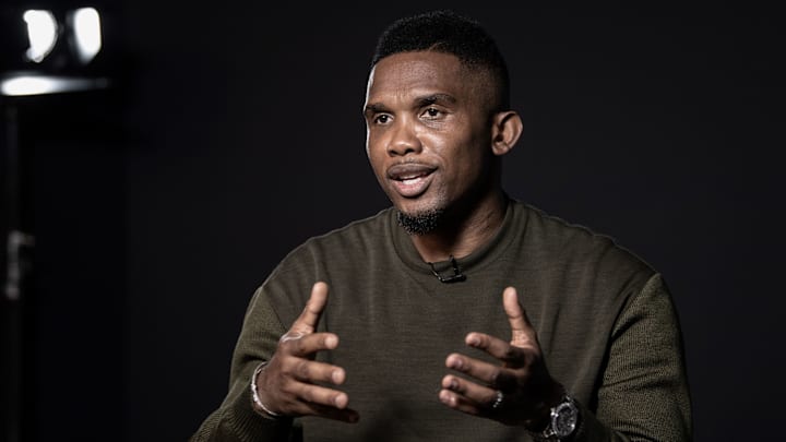 VIDEO : Les raisons de l'agression violente de Samuel Eto'o sur un supporter à la Coupe du monde VIDEO : Les raisons de l'agression violente de Samuel Eto'o sur un supporter à la Coupe du monde