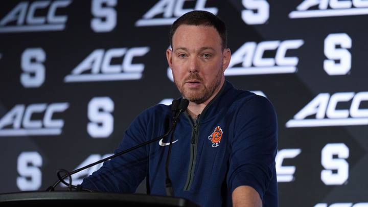 Oct 7, 2026; Charlotte, NC, USA; Syracuse Orange head coach Gerry McNamara answers questions from the media during the ACC Tip-Off in Charlotte, NC. Mandatory Credit: Jim Dedmon-Imagn Images Oct 7, 2026; Charlotte, NC, USA; Syracuse Orange head coach Gerry McNamara answers questions from the media during the ACC Tip-Off in Charlotte, NC. Mandatory Credit: Jim Dedmon-Imagn Images