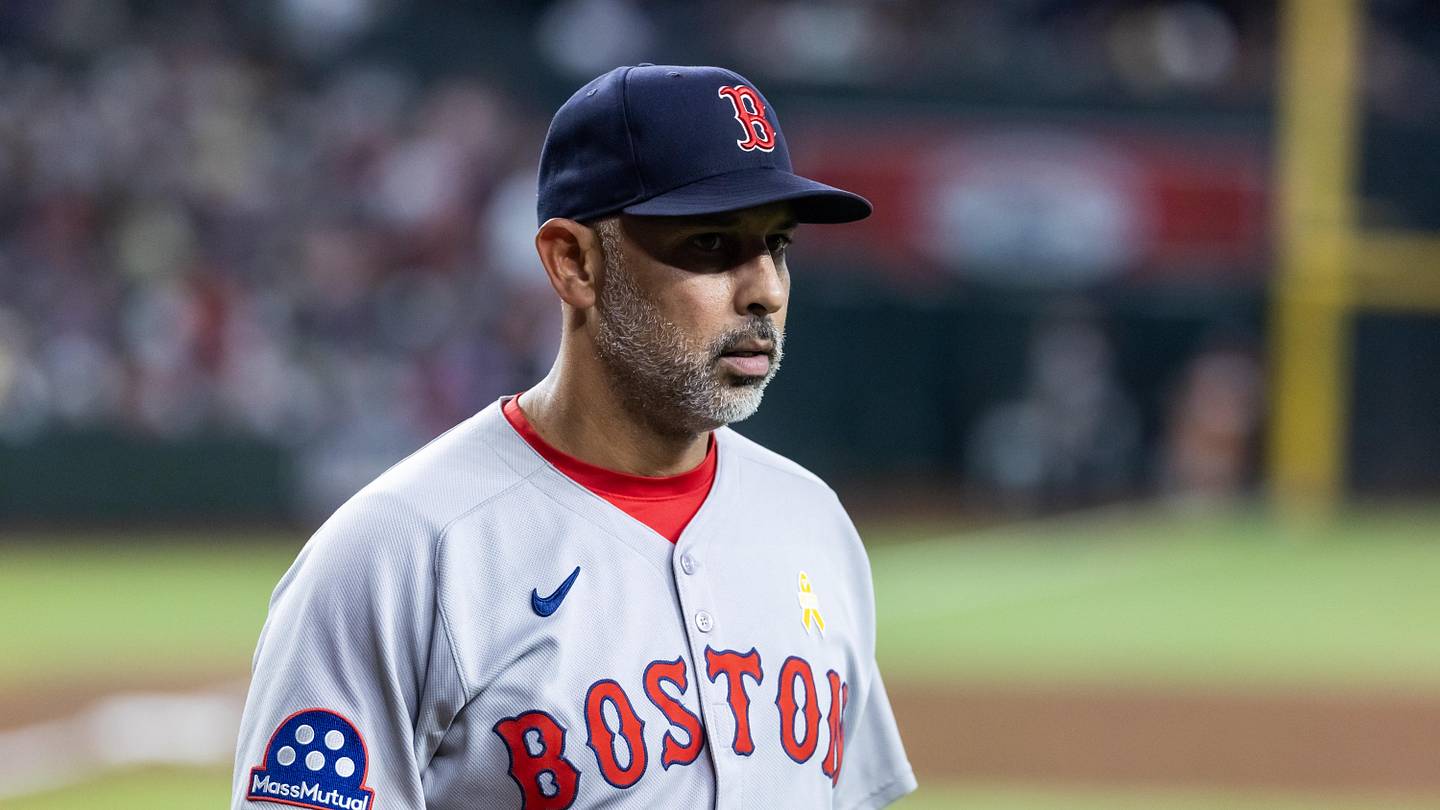 Alex Cora Maintains Relationship With At Least One Key Red Sox Figure