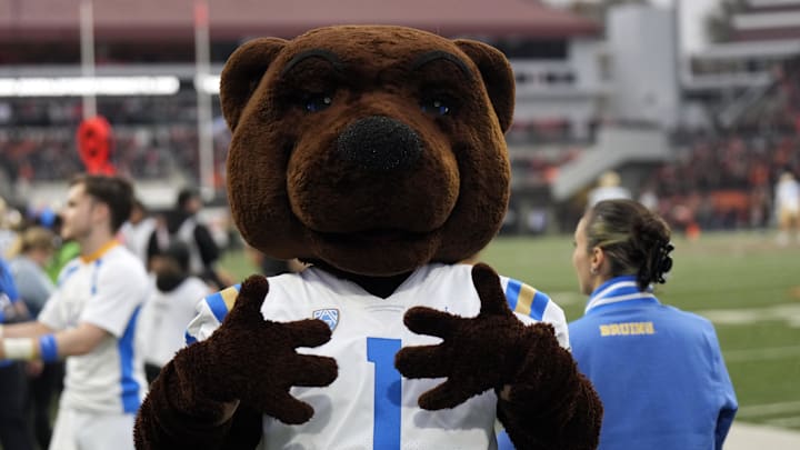 Oct 14, 2023; Corvallis, Oregon, USA; UCLA Bruins mascot Joe Bruin poses during the game during the first half against the Oregon State Beavers at Reser Stadium. Mandatory Credit: Soobum Im-Imagn Images
