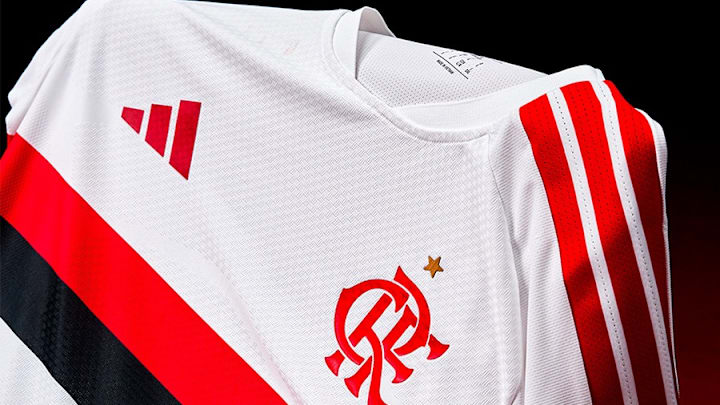 Camiseta do Flamengo já está à venda para os torcedores Camiseta do Flamengo já está à venda para os torcedores