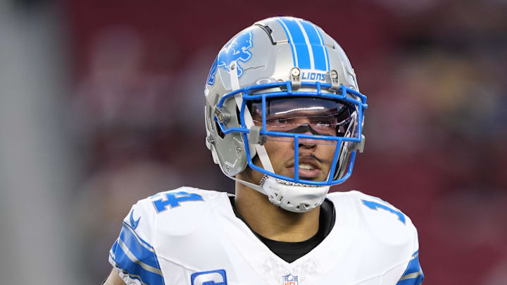 Detroit Lions wide receiver Amon-Ra St. Brown and New York Giants wide receiver Malik Nabers are two tier 2 receivers for 2025 fantasy football leagues this season.