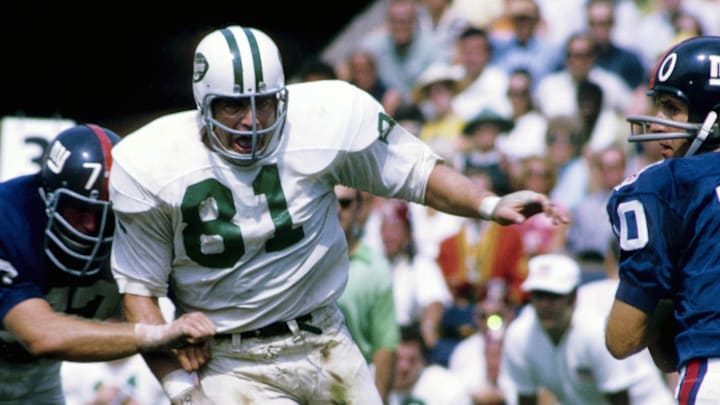 Aug 1969; New York, NY, USA; FILE PHOTO; New York Jets defensive end Gerry Philbin pursues New York Giants quarterback Fran Tarkenton (10) during the 1969 pre-season. Mandatory Credit: Malcolm Emmons-Imagn Images Aug 1969; New York, NY, USA; FILE PHOTO; New York Jets defensive end Gerry Philbin pursues New York Giants quarterback Fran Tarkenton (10) during the 1969 pre-season. Mandatory Credit: Malcolm Emmons-Imagn Images