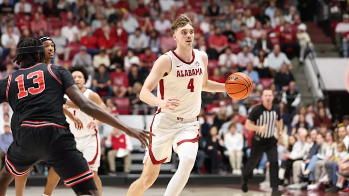 Alabama forward Grant Nelson (4) in action against Georgia at Coleman Coliseum in Tuscaloosa, AL on Saturday, Feb 1, 2025.