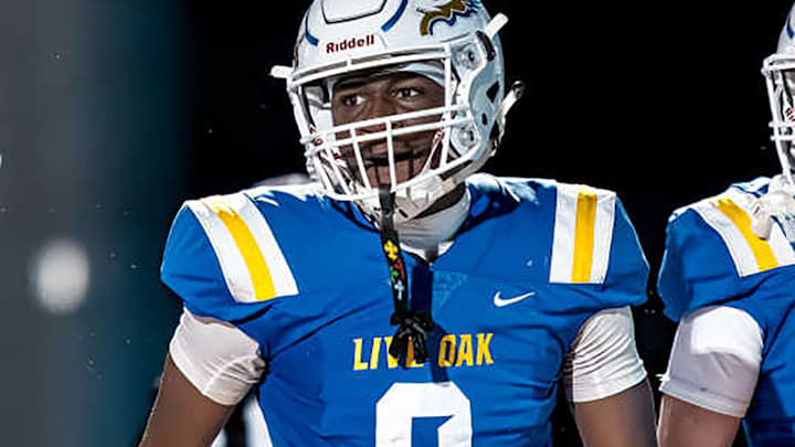 4-Star wide receive Calvin Ursin is has transferred from Dunham to Live Oak where he's team with quarterback Elijah Haven. 4-Star wide receive Calvin Ursin is has transferred from Dunham to Live Oak where he's team with quarterback Elijah Haven.