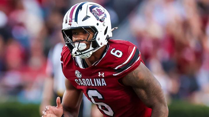 Oct 25, 2025; Columbia, South Carolina, USA; South Carolina Gamecocks defensive end Dylan Stewart (6) rushes against the Alabama Crimson Tide in the second half at Williams-Brice Stadium. Mandatory Credit: Jeff Blake-Imagn Images