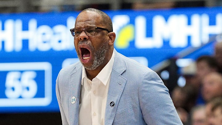 UNC basketball head coach Hubert Davis