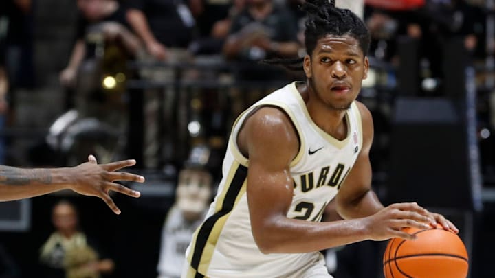 Purdue Boilermakers guard Gicarri Harris (24) drives to the basket 
