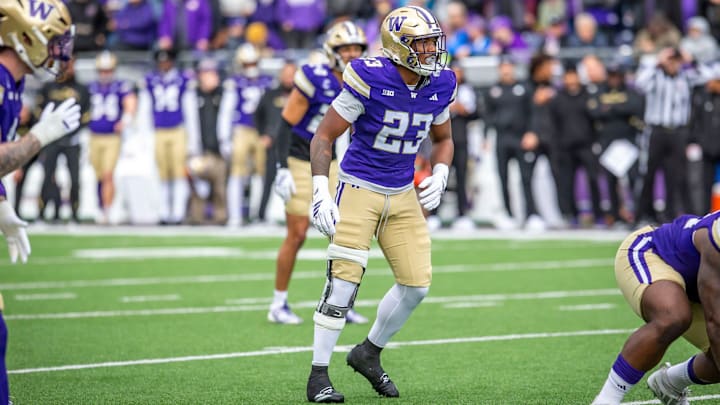 Zaydrius Rainey-Sale, shown here against Illinois, presents an imposing figure on the football field. 