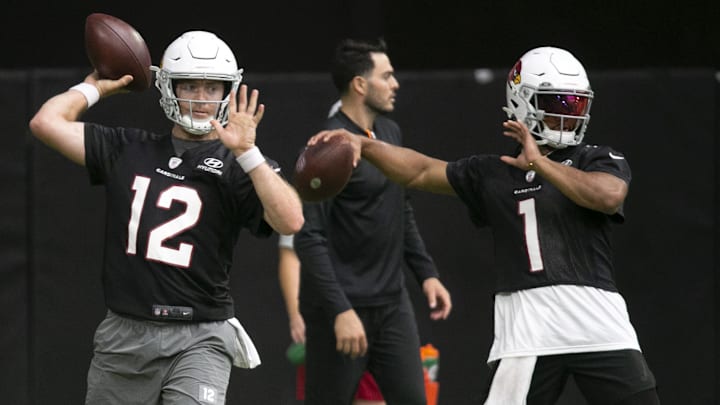 July 30, 2021; Glendale, AZ, USA; Arizona Cardinals quarterbacks Colt McCoy, left, and Kyler Murray