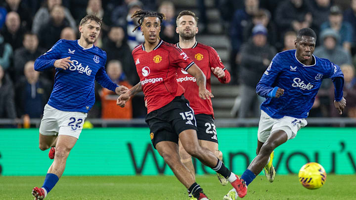 Everton v Manchester United - Premier League Everton v Manchester United - Premier League