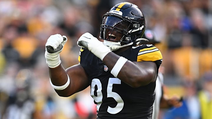 Pittsburgh Steelers Defensive LIneman Keeanu Benton