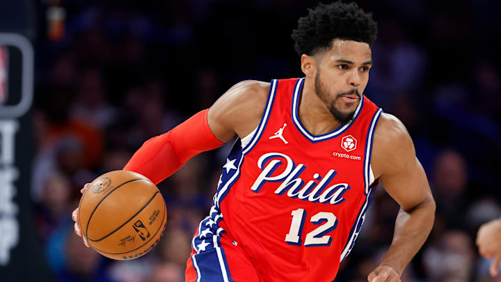 Philadelphia 76ers v New York Knicks