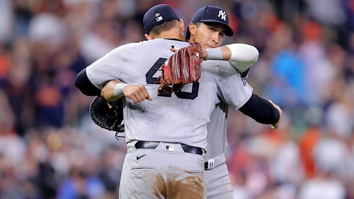 Mar 30, 2024; Houston, Texas, USA; New York Yankees first baseman Anthony Rizzo (48) and New York Yankees third baseman Oswaldo Cabrera (95) congratulate each other after the final out against the Houston Astros during the ninth inning at Minute Maid Park. Mandatory Credit: Erik Williams-Imagn Images
Mar 30, 2024; Houston, Texas, USA; New York Yankees first baseman Anthony Rizzo (48) and New York Yankees third baseman Oswaldo Cabrera (95) congratulate each other after the final out against the Houston Astros during the ninth inning at Minute Maid Park. Mandatory Credit: Erik Williams-Imagn Images