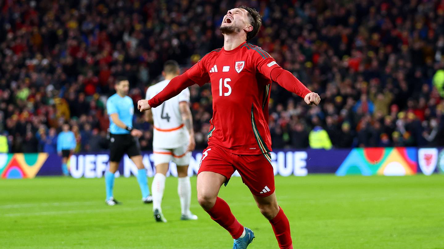 How new signing Liam Cullen fits in Leicester XI & what he's said