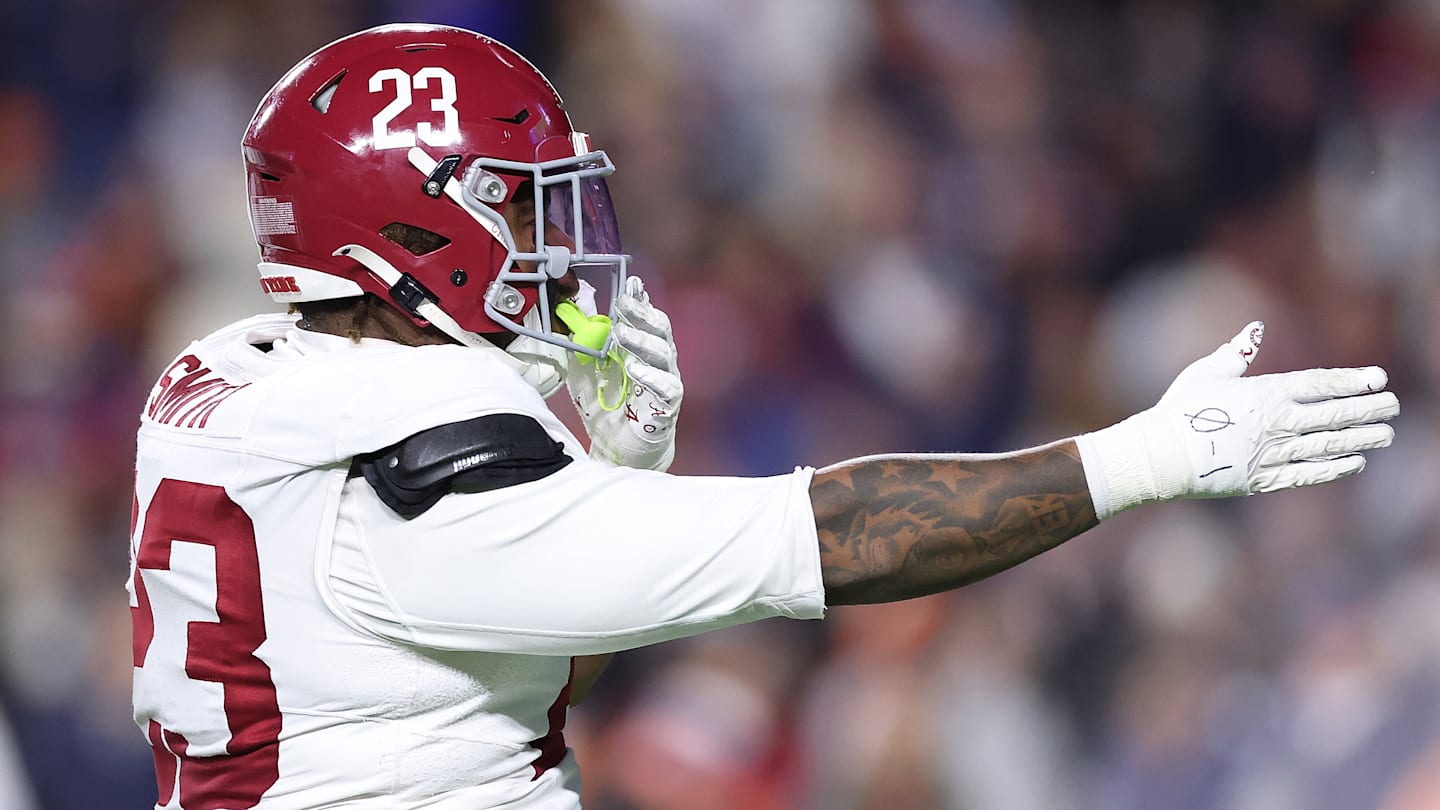 CFB Rankings: Projected AP Top 25 after Alabama survives mass chaos