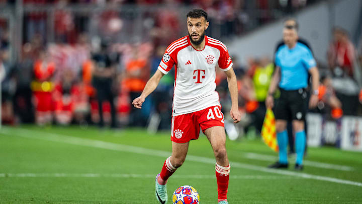 Noussair Mazraoui darf den FC Bayern verlassen Noussair Mazraoui darf den FC Bayern verlassen
