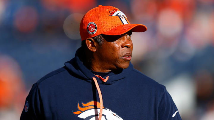 Indianapolis Colts v Denver Broncos