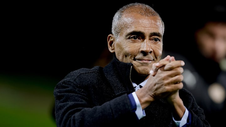 Romário foi um dos melhores jogadores da história do futebol brasileiro Romário foi um dos melhores jogadores da história do futebol brasileiro