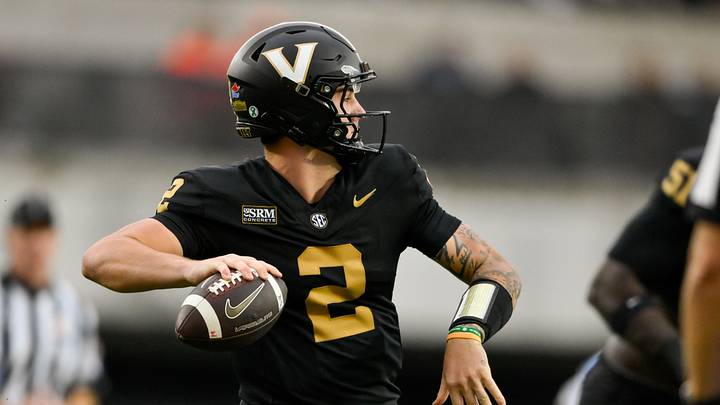 Oct 10, 2026; Nashville, Tennessee, USA; Vanderbilt Commodores quarterback Jared Curtis (2) throws a pass against the Mississippi Rebels during the first half at FirstBank Stadium. Mandatory Credit: Steve Roberts-Imagn Images Oct 10, 2026; Nashville, Tennessee, USA; Vanderbilt Commodores quarterback Jared Curtis (2) throws a pass against the Mississippi Rebels during the first half at FirstBank Stadium. Mandatory Credit: Steve Roberts-Imagn Images