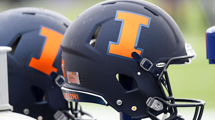 Nov 24, 2018; Evanston, IL, USA; A detailed view of a Illinois Fighting Illini helmet before a game