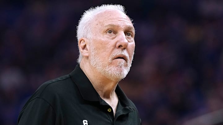 Gregg Popovich ha ganado cinco anillos de campeón como entrenador en jefe de los Spurs