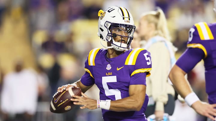 Nov 18, 2023; Baton Rouge, Louisiana, USA; Heisman Trophy candidate LSU Tigers quarterback Jayden Nov 18, 2023; Baton Rouge, Louisiana, USA; Heisman Trophy candidate LSU Tigers quarterback Jayden