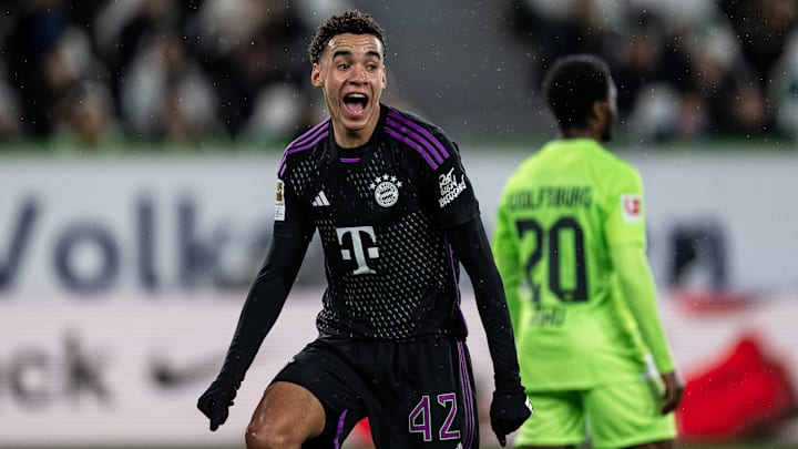 VfL Wolfsburg v FC Bayern München - Bundesliga