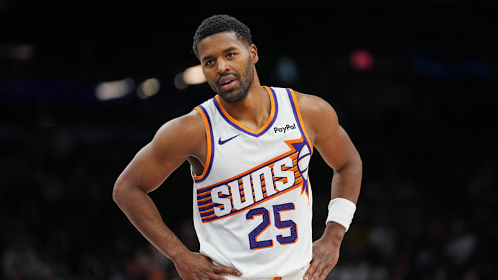Los Angeles Lakers v Phoenix Suns