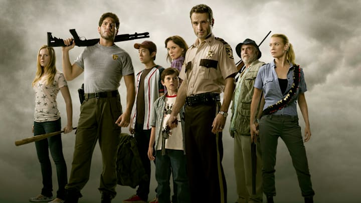 Amy (Emma Bell), Shane Walsh (Jon Bernthal), Glenn (Steven Yeun), Carl Grimes (Chandler Riggs), Lori Grimes (Sarah Wayne Callies), Rick Grimes (Andrew Lincoln), Dale (Jeffrey DeMunn) and Andrea (Laurie Holden) - The Walking Dead season 1 Amy (Emma Bell), Shane Walsh (Jon Bernthal), Glenn (Steven Yeun), Carl Grimes (Chandler Riggs), Lori Grimes (Sarah Wayne Callies), Rick Grimes (Andrew Lincoln), Dale (Jeffrey DeMunn) and Andrea (Laurie Holden) - The Walking Dead season 1