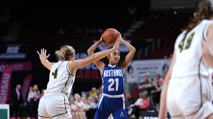 Council Bluffs St. Albert and Newell-Fonda meet in a Class 1A championship rematch.