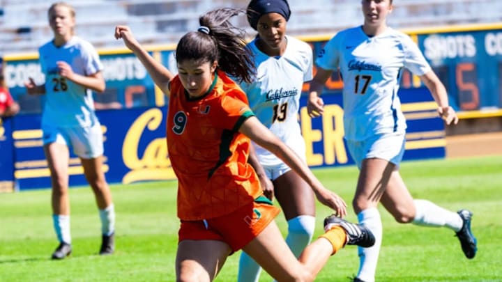 Freshman Giovana Canali (9) shooting and scoring against Cal Freshman Giovana Canali (9) shooting and scoring against Cal